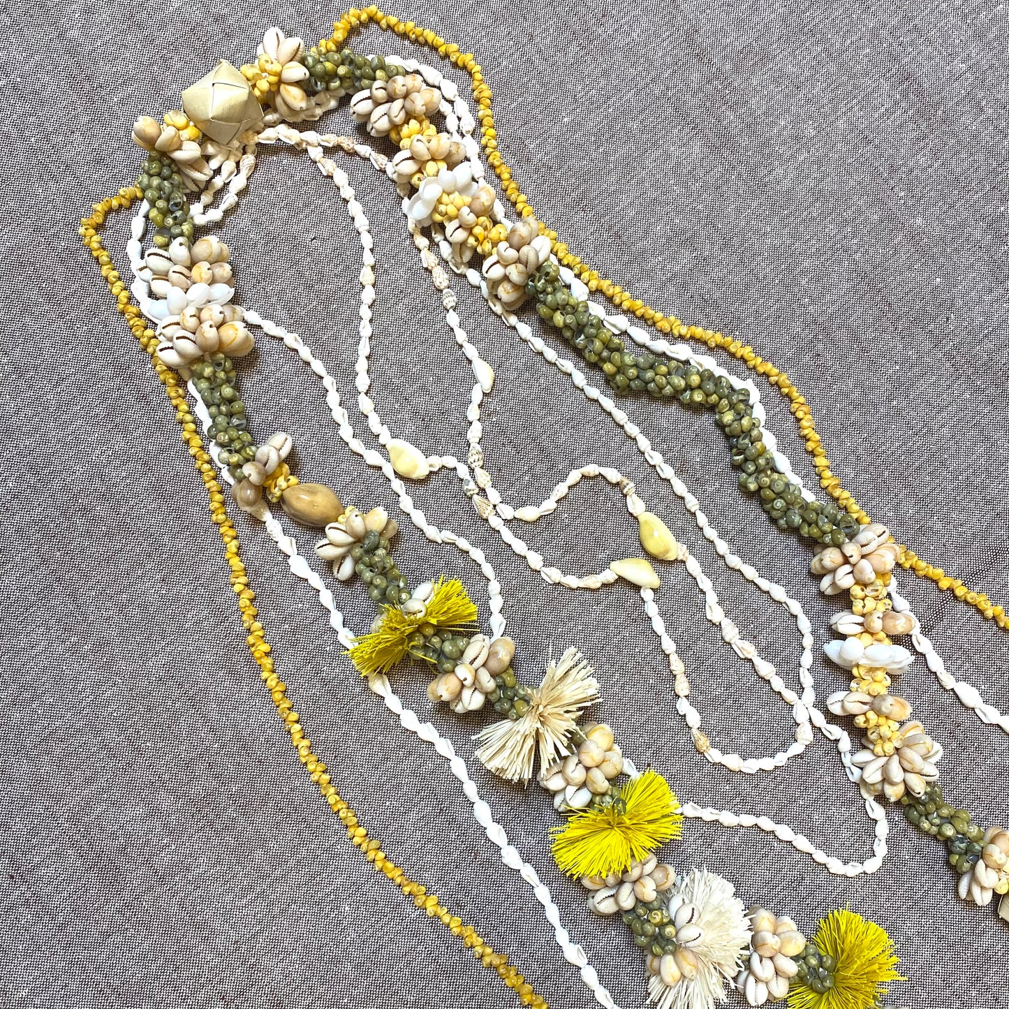 FA'AFETAI LEI yellow/green