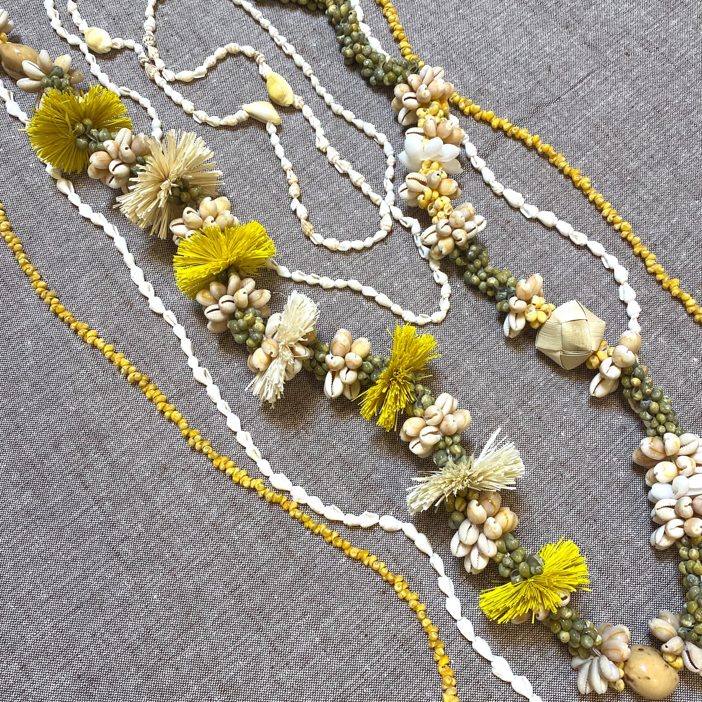 FA'AFETAI LEI yellow/green