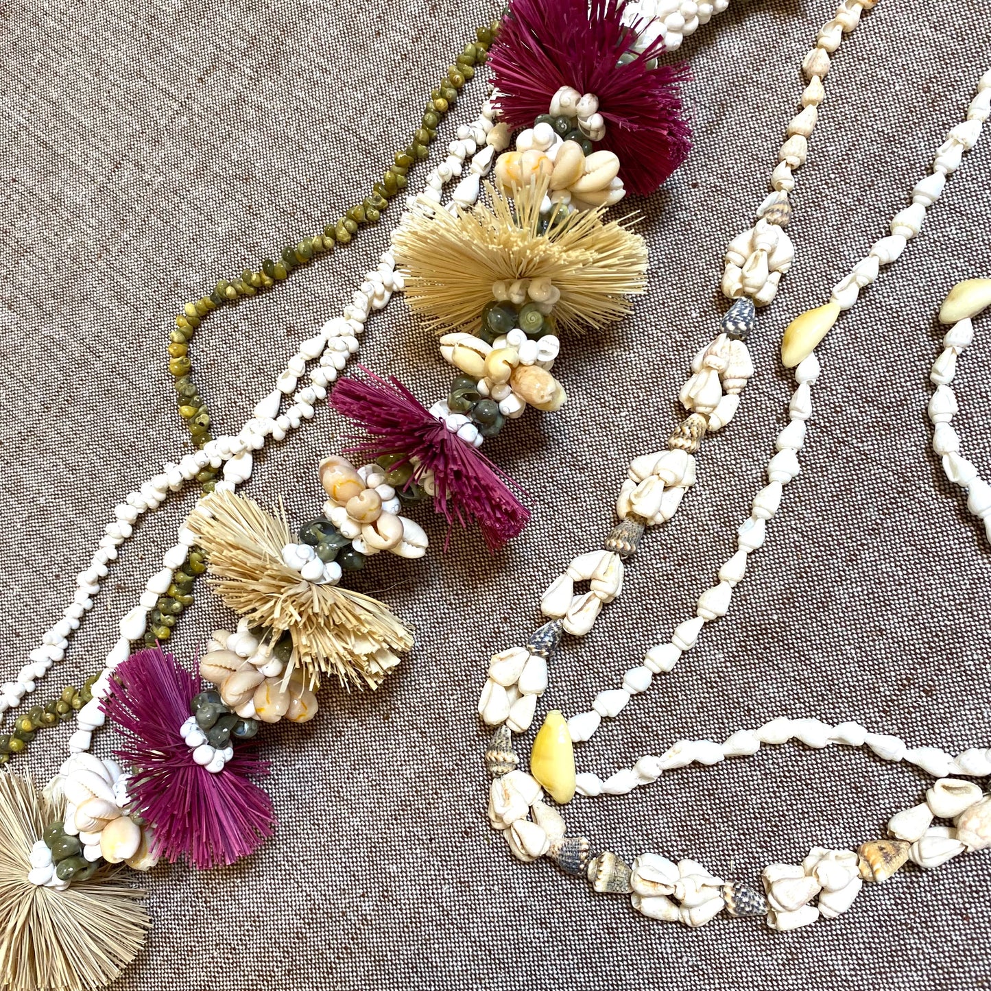 FA'AFETAI LEI lavender/beige
