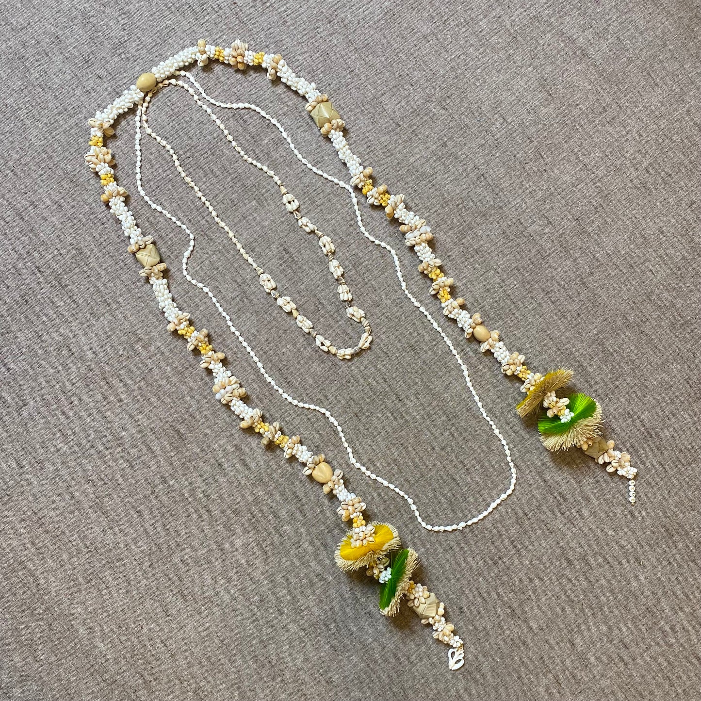MAMALU MAILE LEI green/yellow