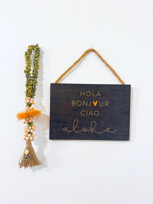 HALE CHARM - Brown + Pikake