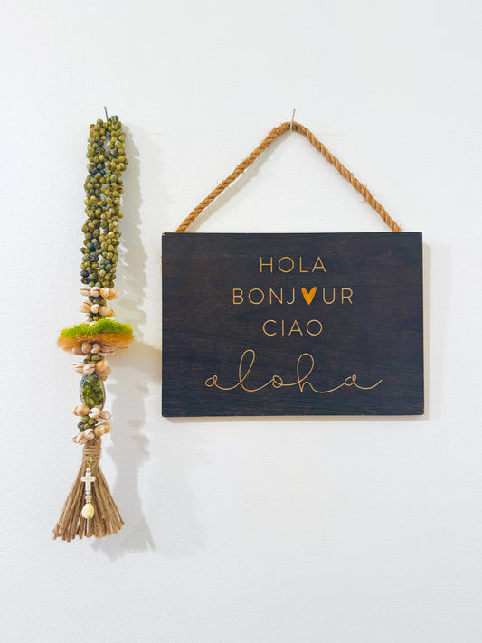HALE CHARM - Green + Cross